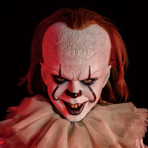 IT - Pennywise Premium Scale Doll - Image 9