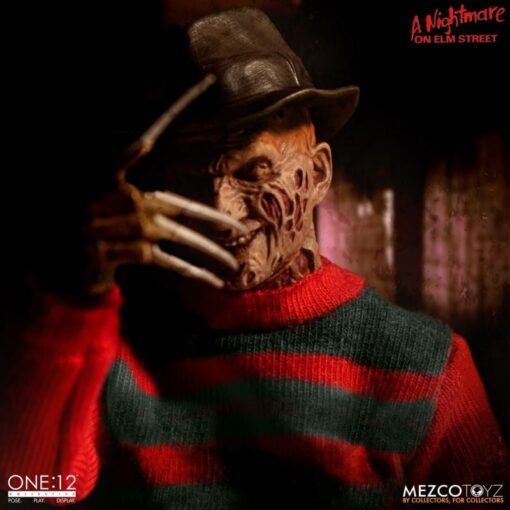 Freddy Krueger A Nightmare On Elm Street Figura a Escala 1:12 - Image 3