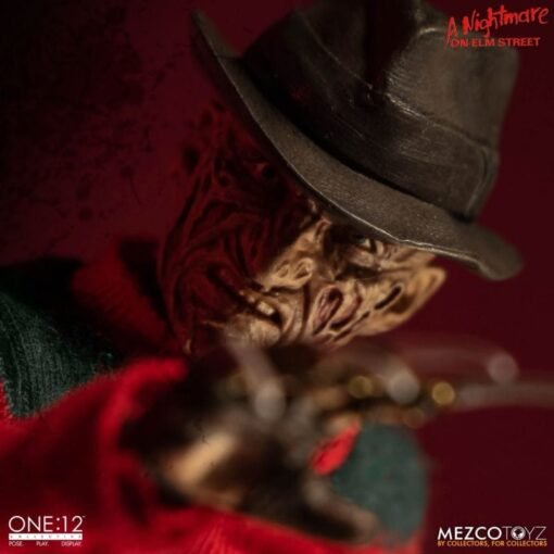 Freddy Krueger A Nightmare On Elm Street Figura a Escala 1:12 - Image 5
