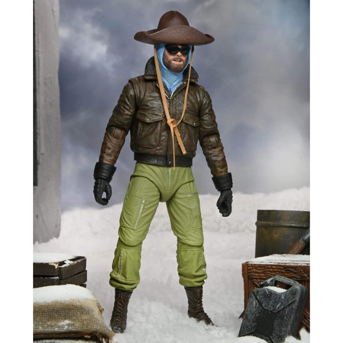 The Thing Ultimate MacReady (Outpost 31) -​ Figura Escala 7" NECA