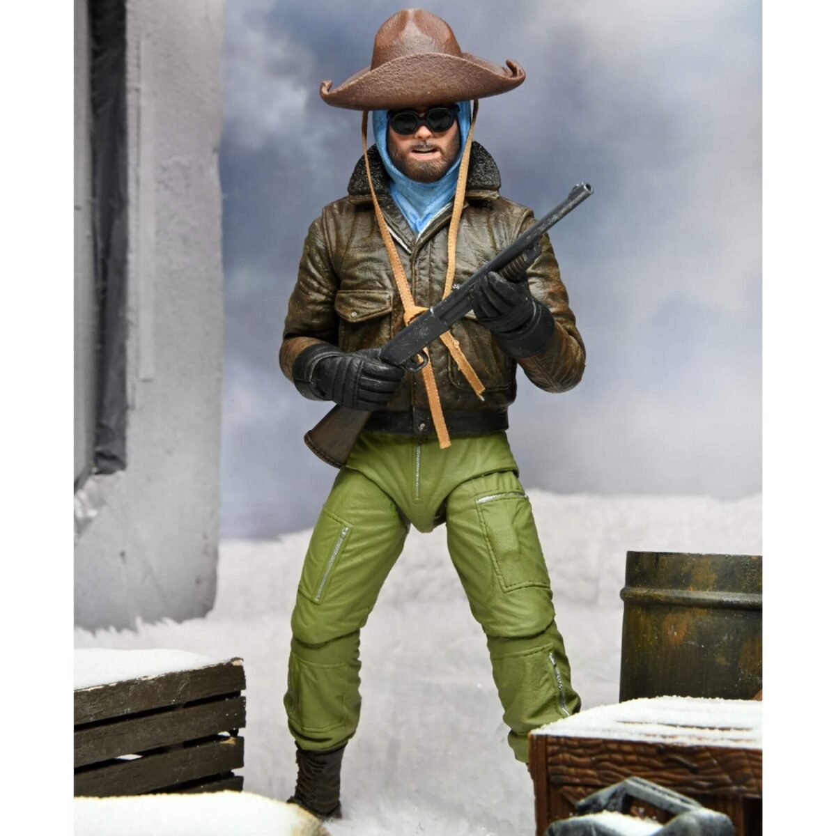 The Thing Ultimate MacReady (Outpost 31) -​ Figura Escala 7" NECA