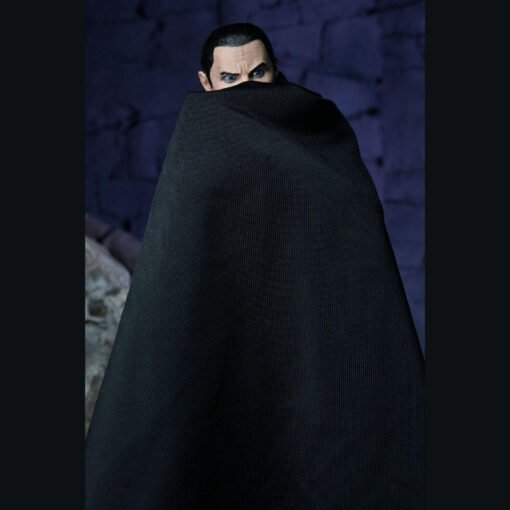 Ultimate Dracula (Transylvania) - Figura de Acción a Escala 7" NECA