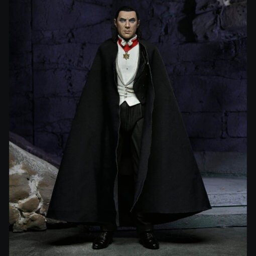 Ultimate Dracula (Transylvania) - Figura de Acción a Escala 7" NECA