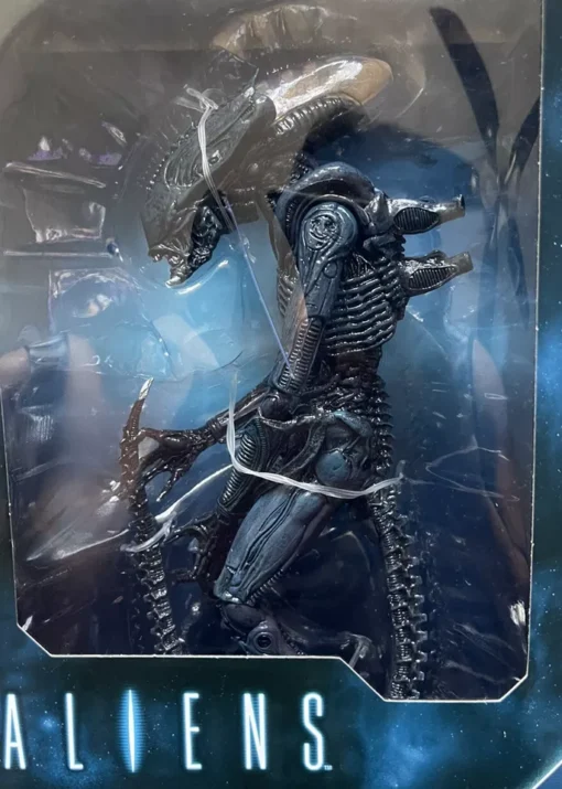 Aliens Arachnoid Alien - Figura Escala 7" NECA