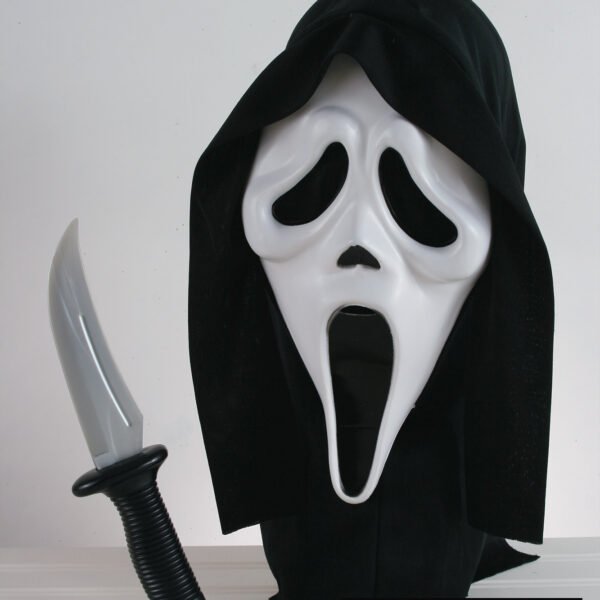 Alternative view of Máscara Ghostface con Cuchillo