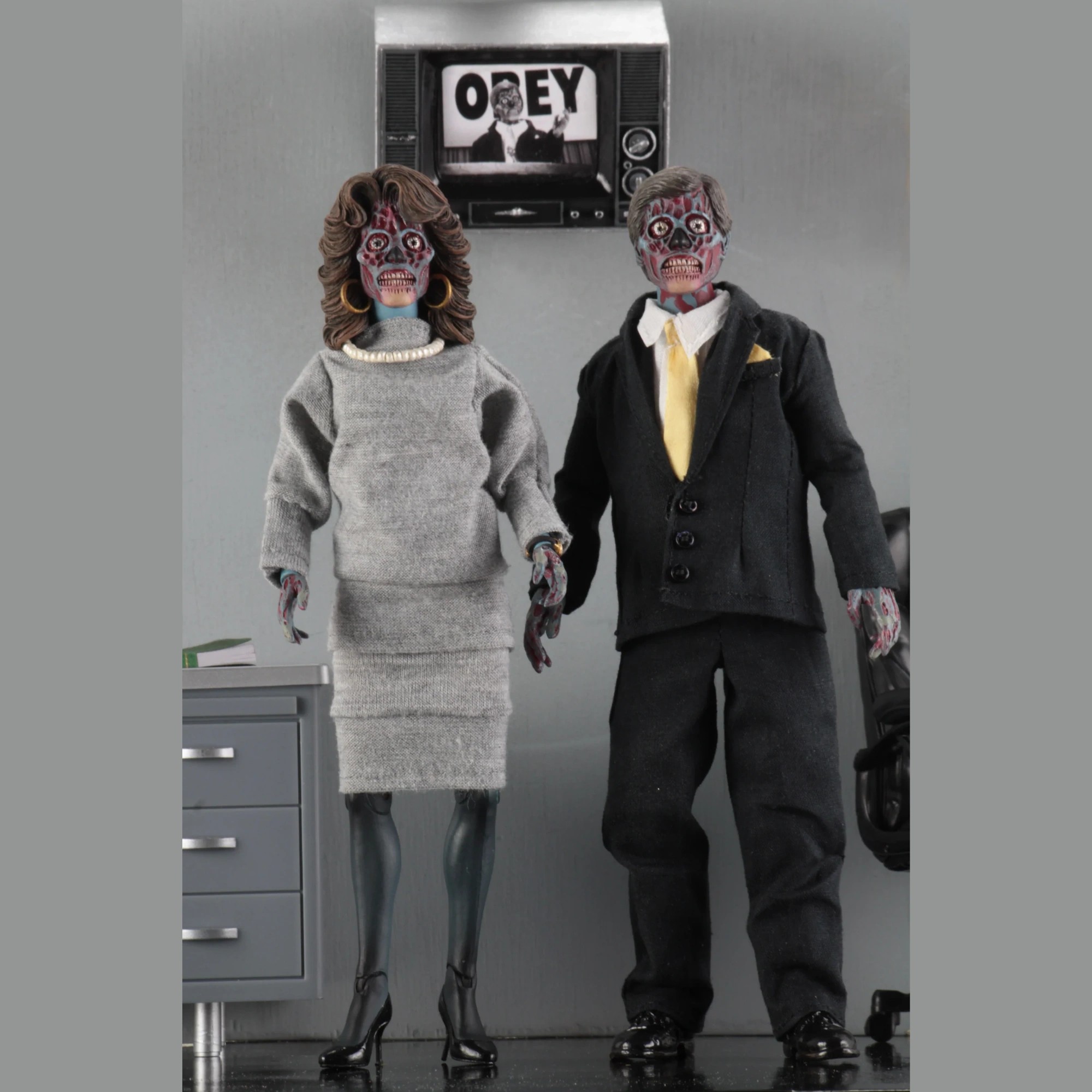 Figura NECA They Live Alien 2 Pack 3 Figura NECA They Live Alien 2 Pack - Image 3
